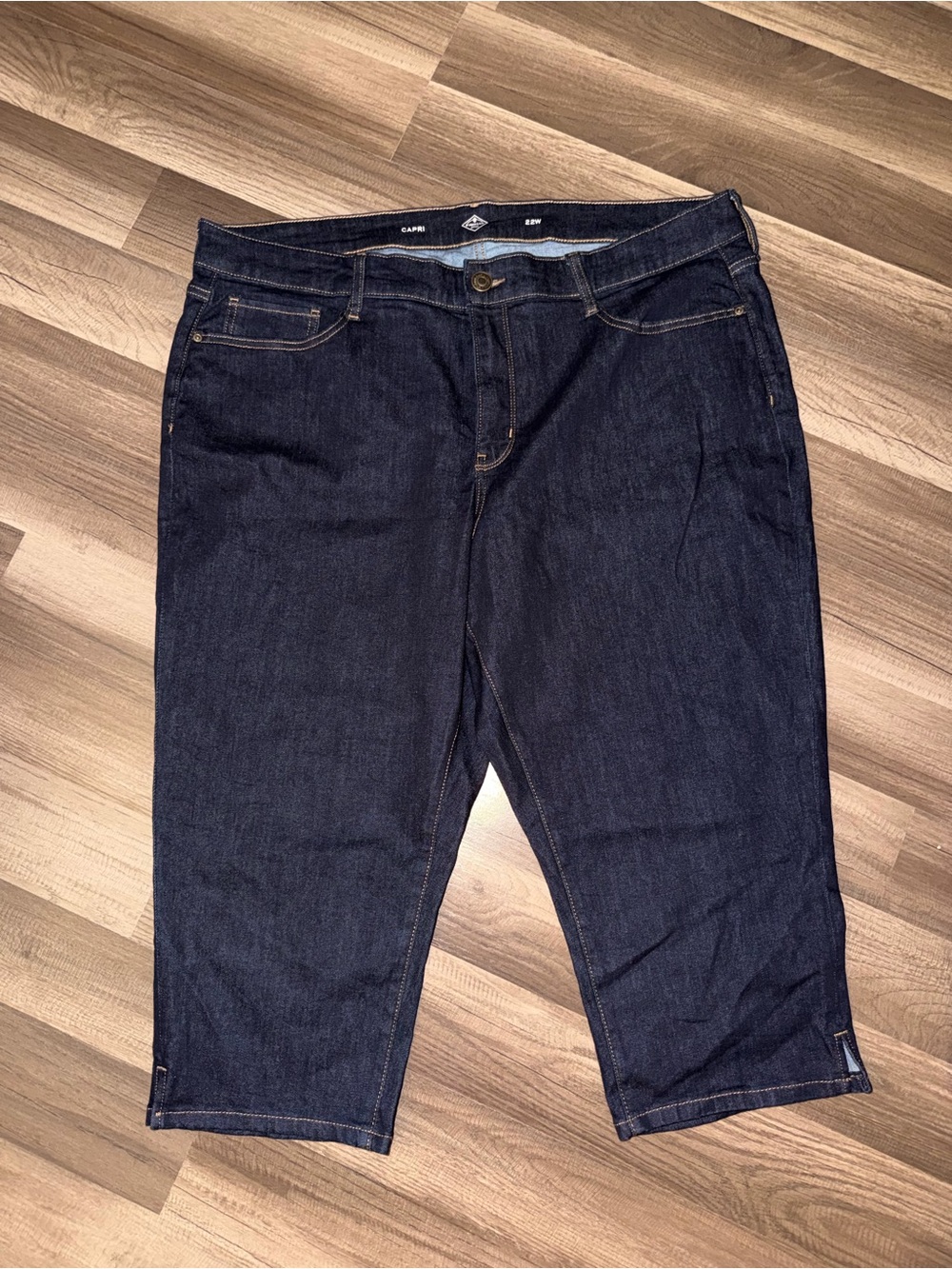 St. John's Bay Dark Blue Cropped Jeans Capri